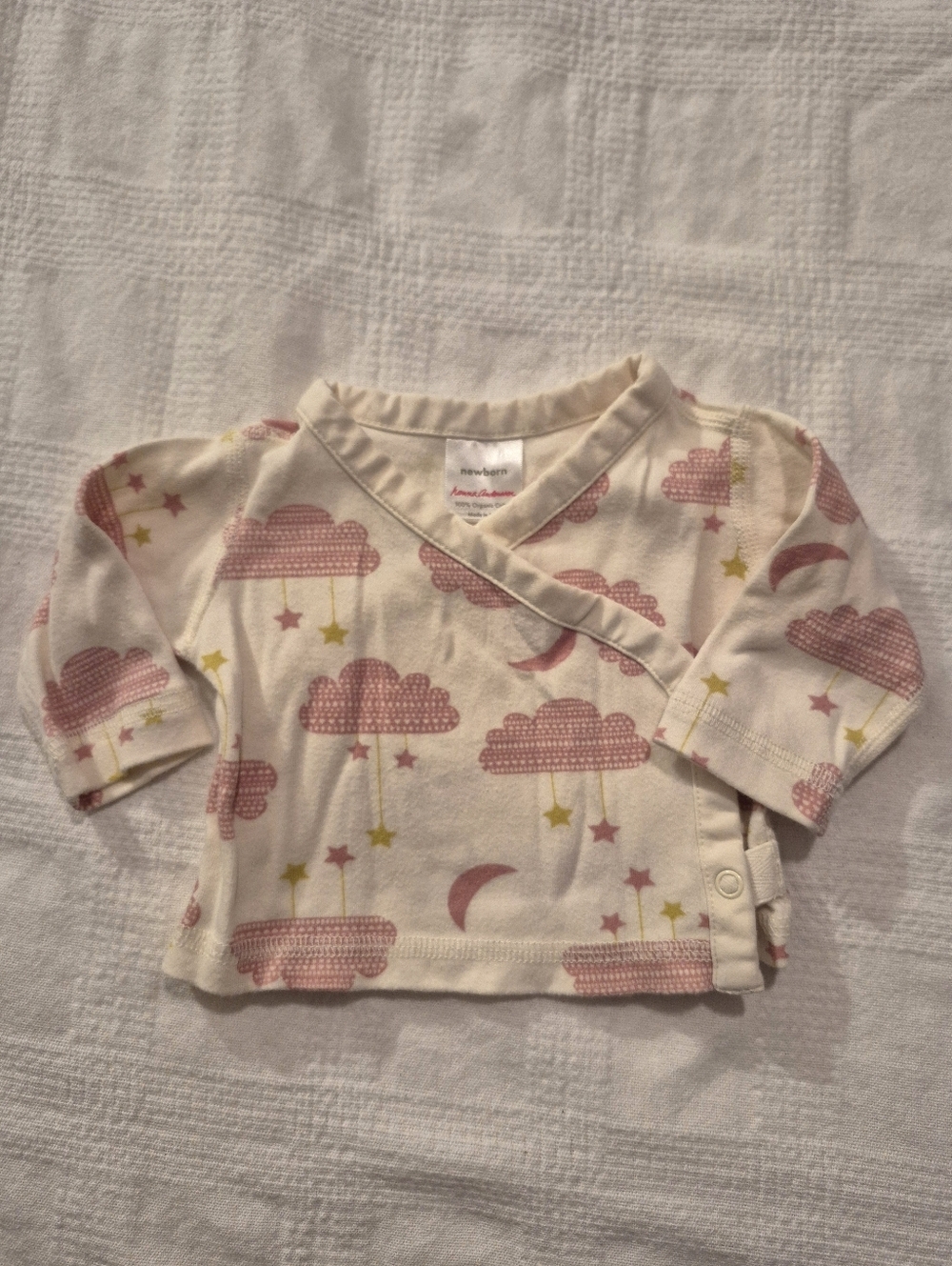 Hanna Andersson girls size Newborn snap up top cream & pink VGUC